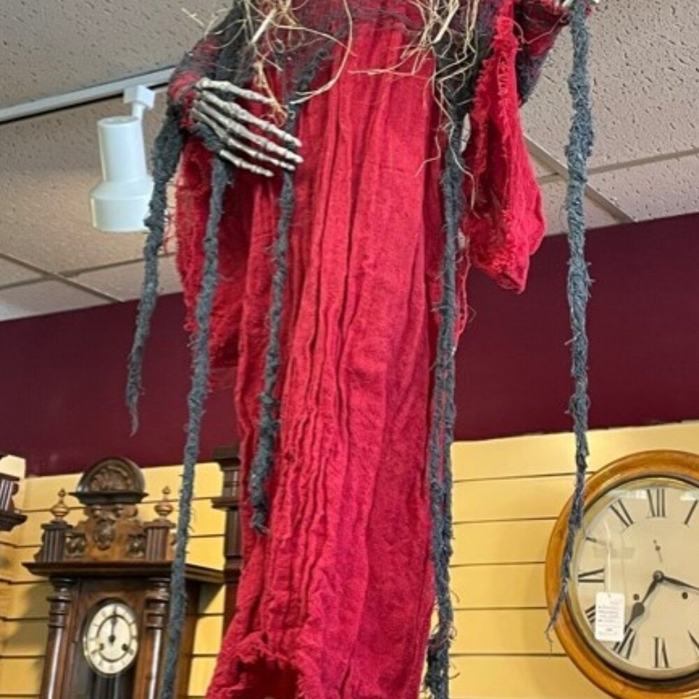 2 Spooky Halloween Hanging Skeleton Pirates (ready to ship for Halloween!) - Picture 12 of 14